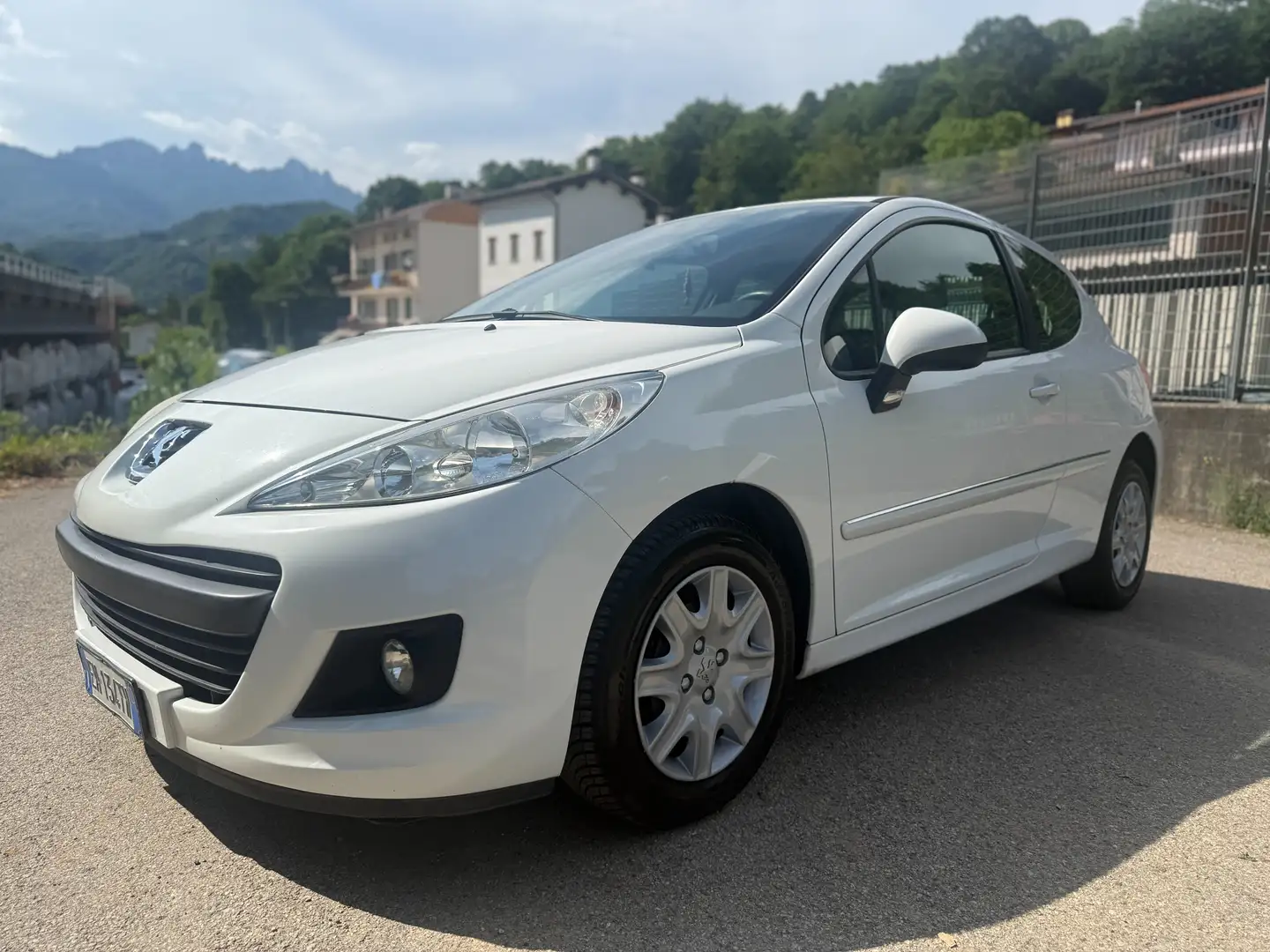 Peugeot 207 207 3p 1.4 8v Energie eco-Gpl 75cv Blanco - 1