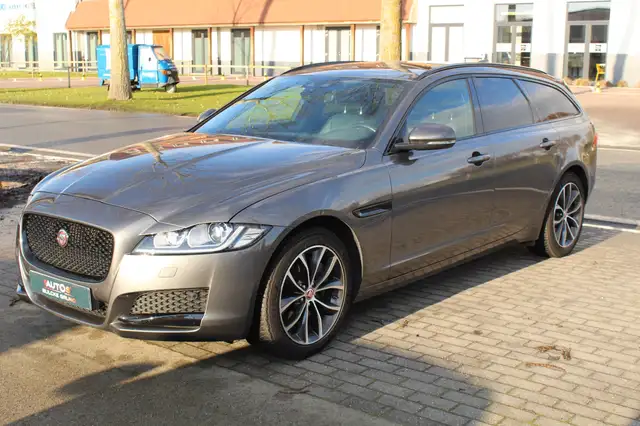 Jaguar XF Sportbrake 2.0 D Prestige Pano/Leder/Navi/Camera