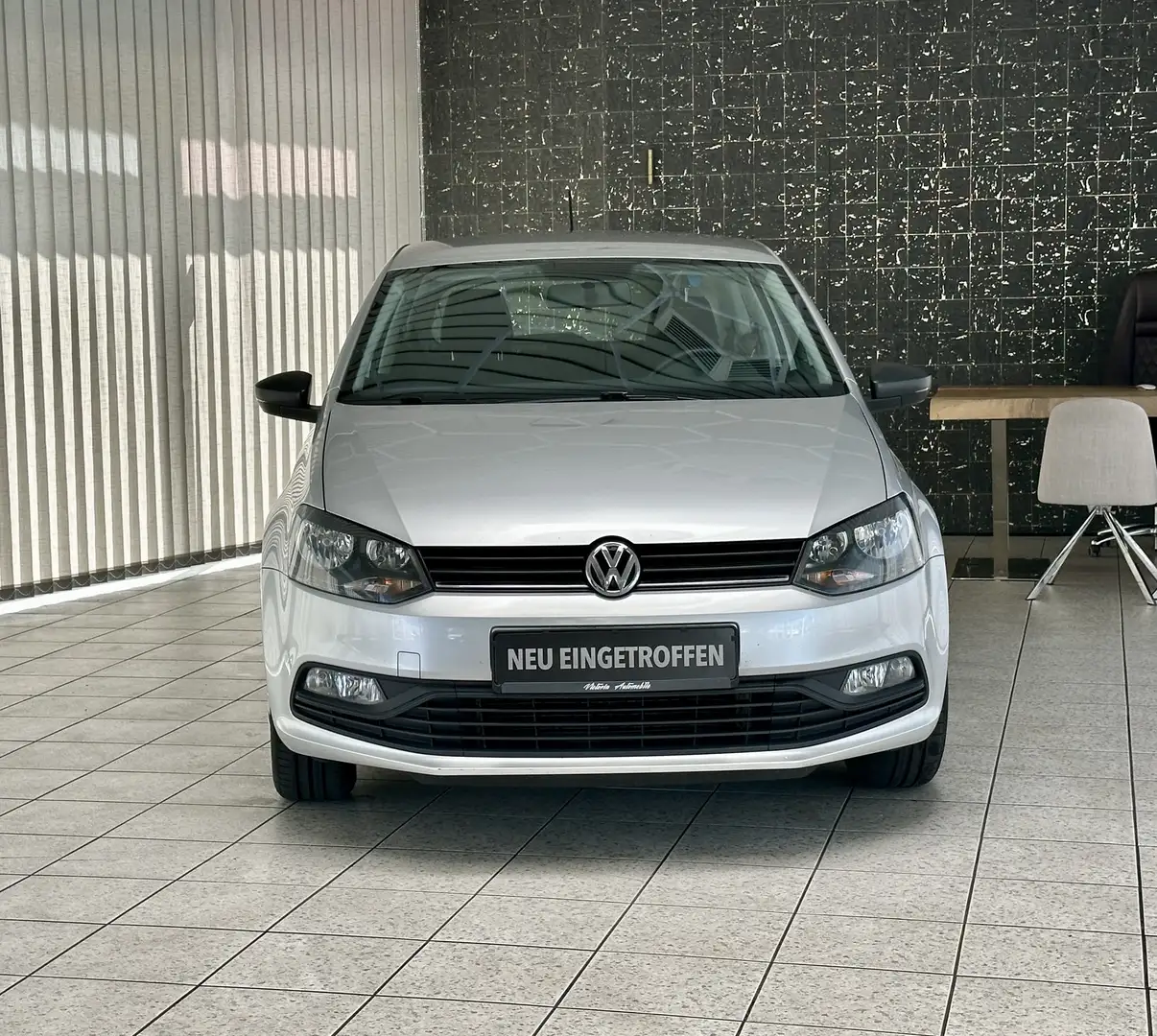 Volkswagen Polo V 2 Hand* Sehr gepflegt* Trendline* Silber - 2