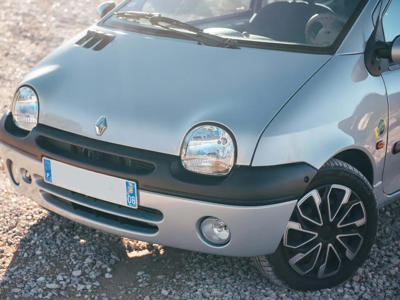 Renault Twingo 1.2 Perrier Edición Limitada, foto 11