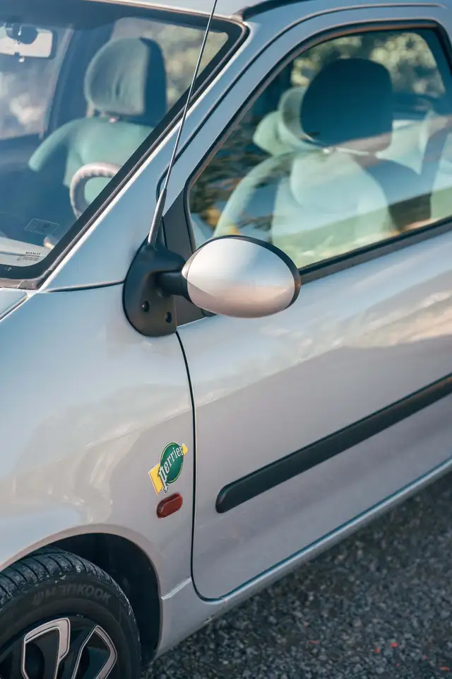 Renault Twingo 1.2 Perrier Edición Limitada, foto 3