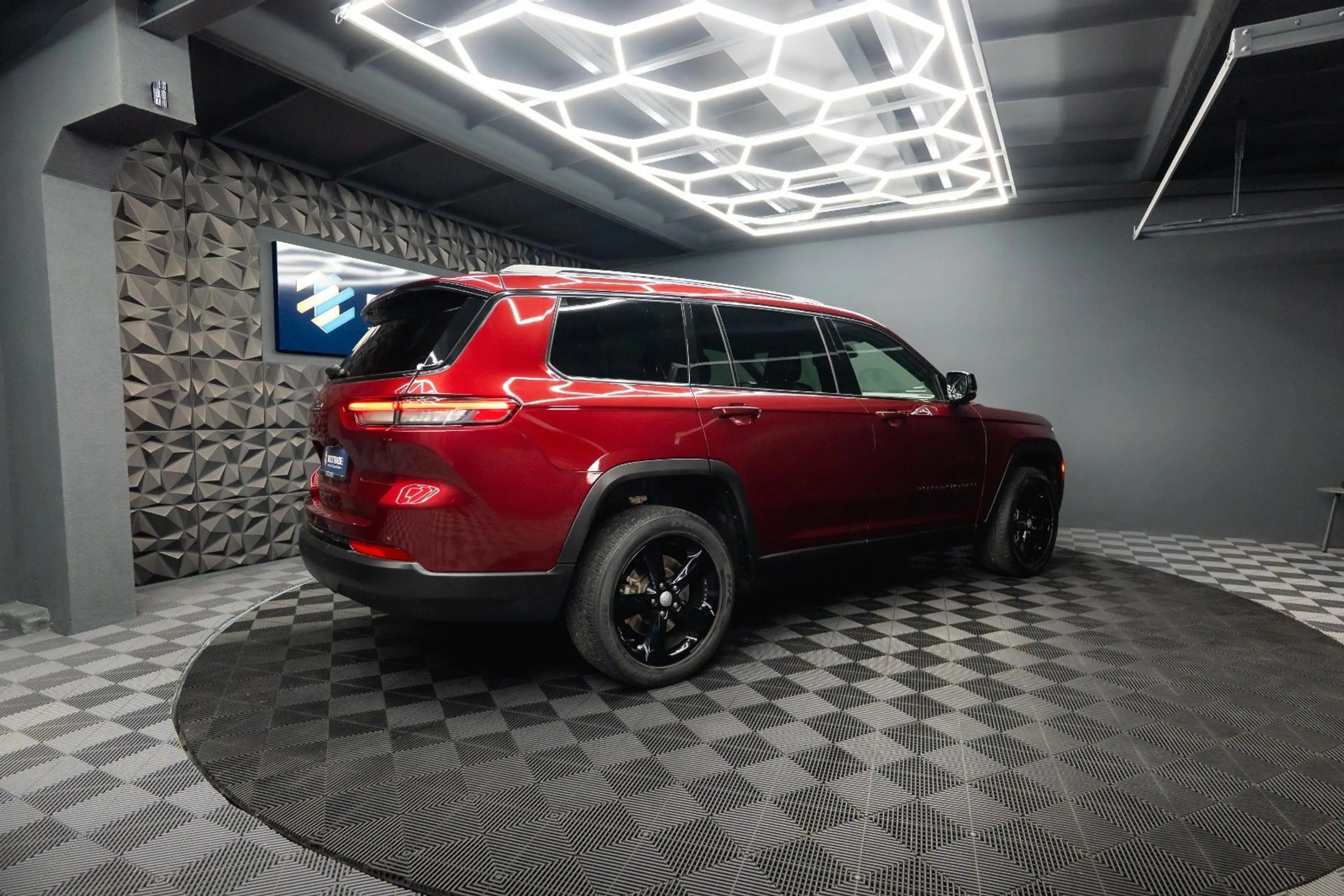 Jeep Grand Cherokee 3.6 4x4 Altitude L ACC Kamera 19% — photo 12