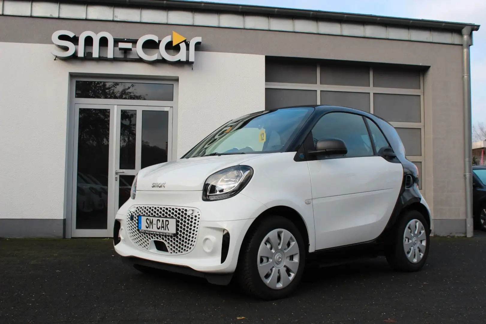 smart forTwo Coupe electric drive / EQ Schwarz - 1