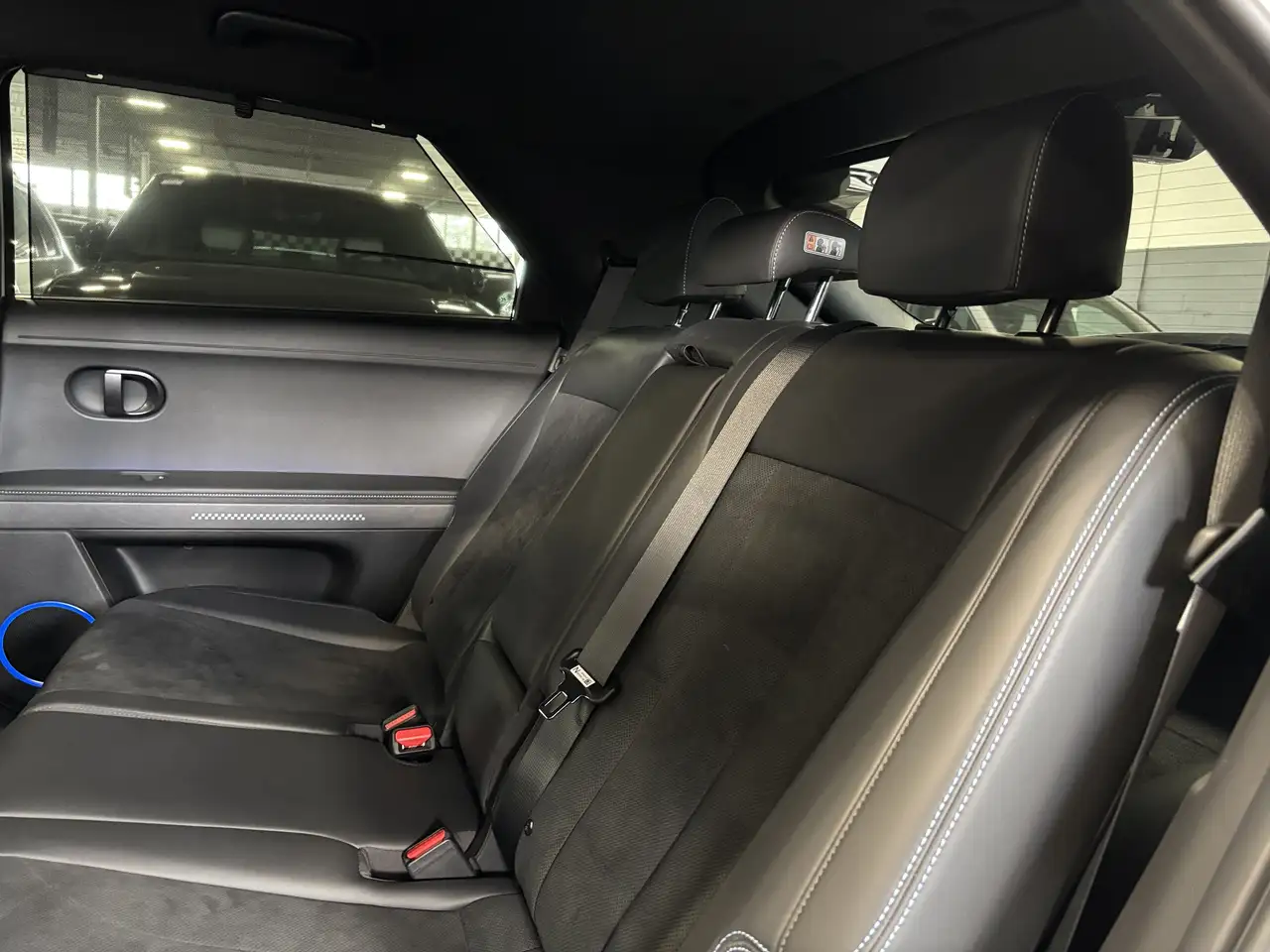 Hyundai IONIQ 5 photo Hyundai IONIQ 5