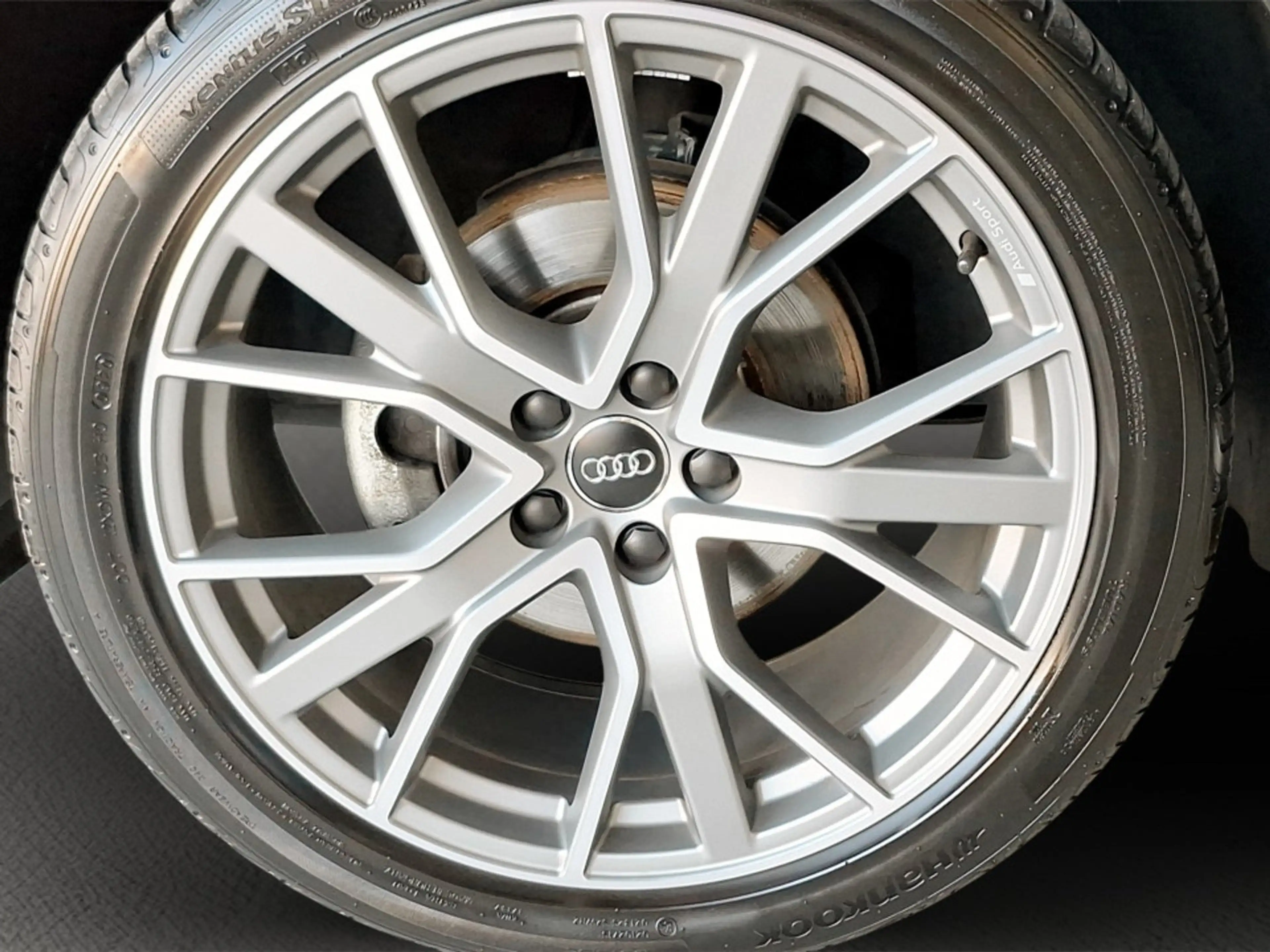 Audi Q3 35 TDI quattro S line exterieur — photo 14