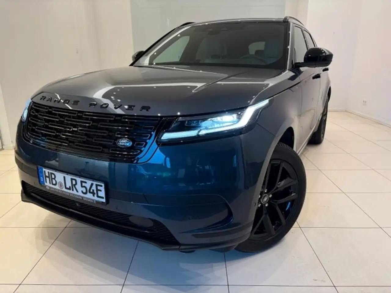 Land Rover Range Rover Velar 2026 — фото 11
