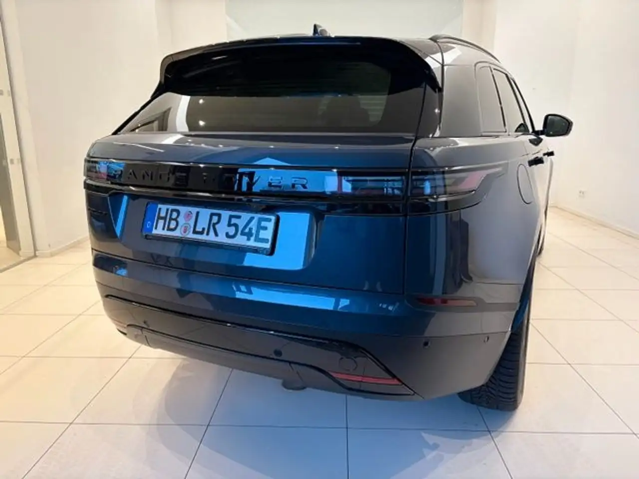 Land Rover Range Rover Velar 2026