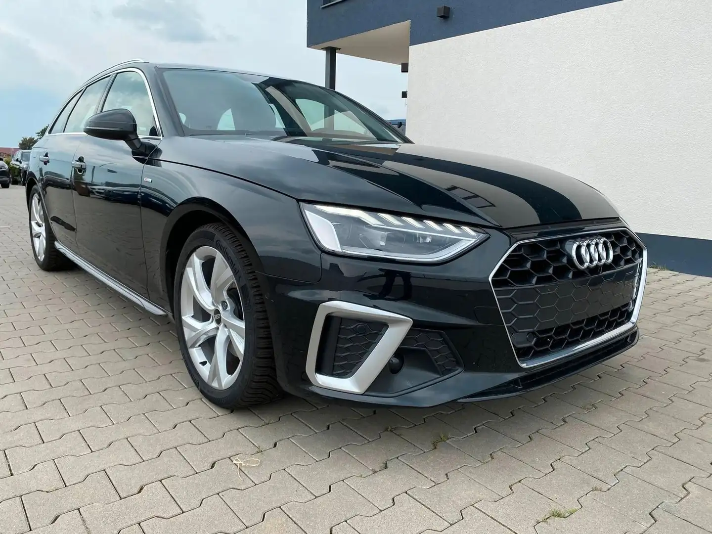 Audi A4 Avant 35 TFSI S line|Virtual|elHK|SZH|RFK Schwarz - 1