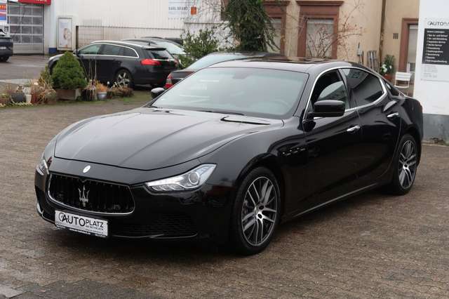 Maserati Ghibli 3.0 V6 *AUTOM. *SCHIEBEDACH *B&W *2.HAND