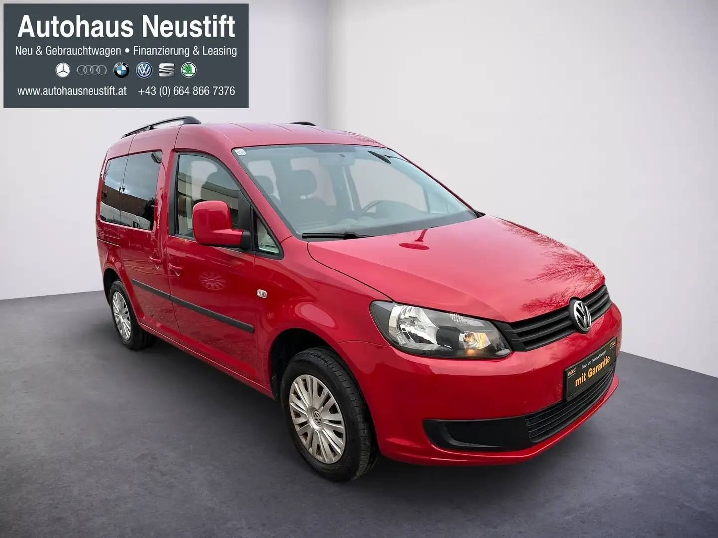 Volkswagen Caddy Trendline BMT Rot - 2
