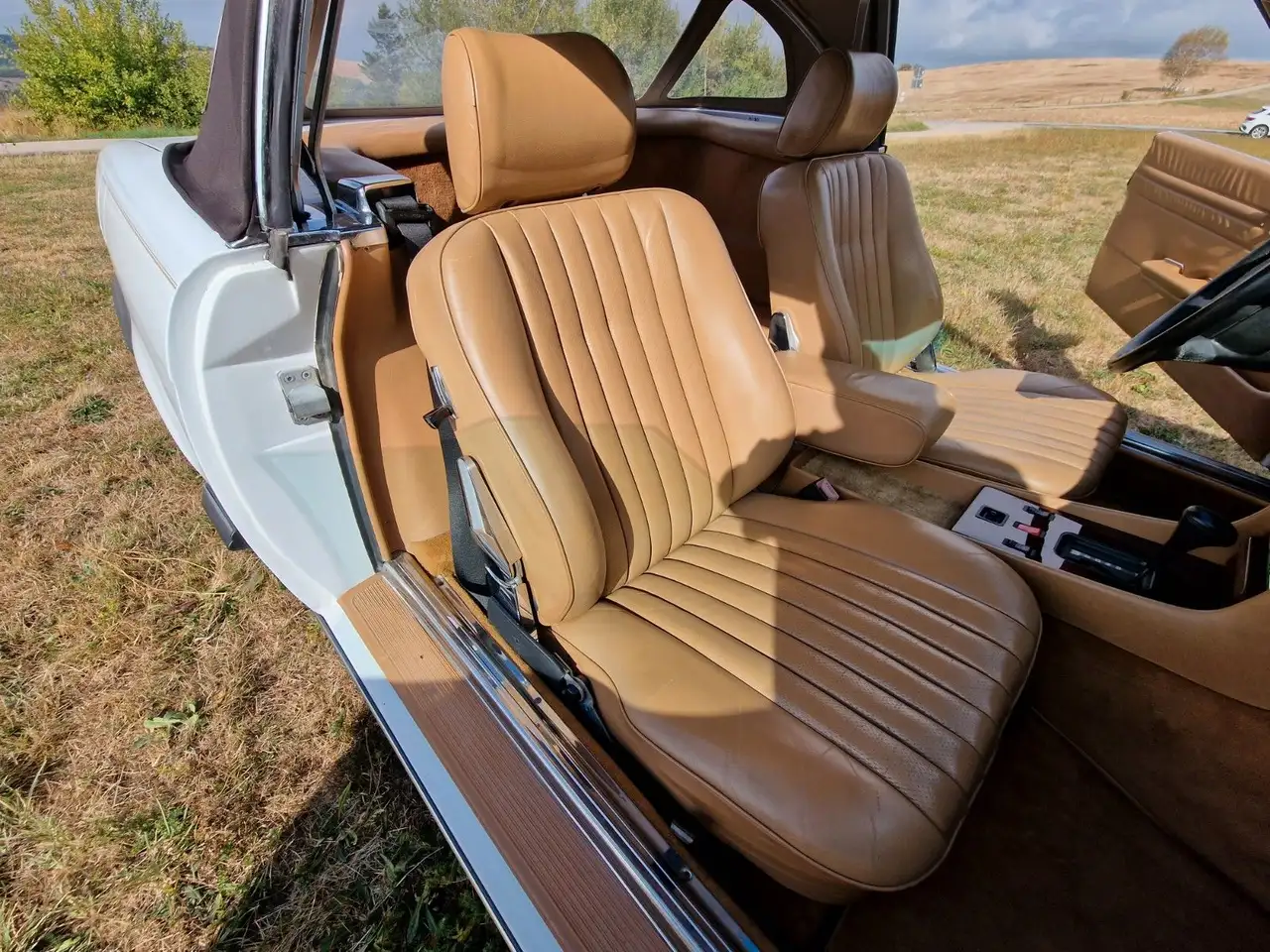 Mercedes-Benz SL 560, foto 10