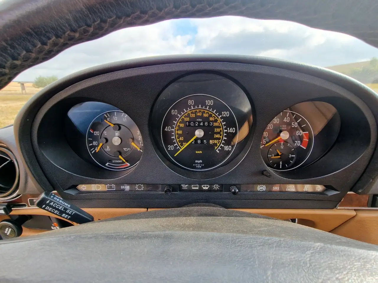 Mercedes-Benz SL 560, foto 11