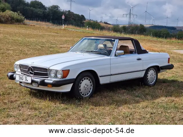 Mercedes-Benz SL 560