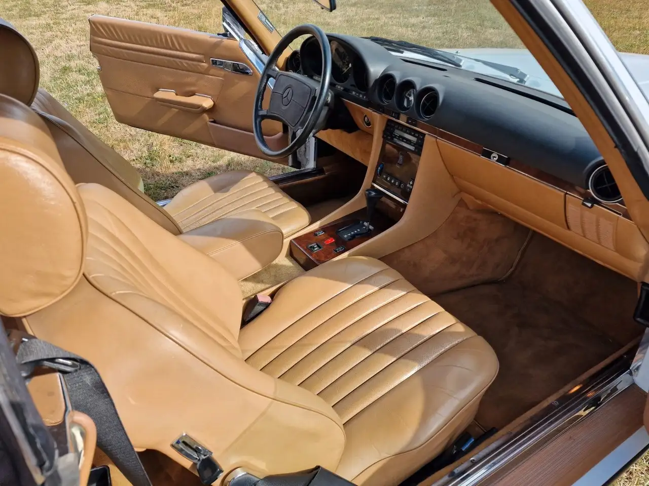 Mercedes-Benz SL 560, foto 8