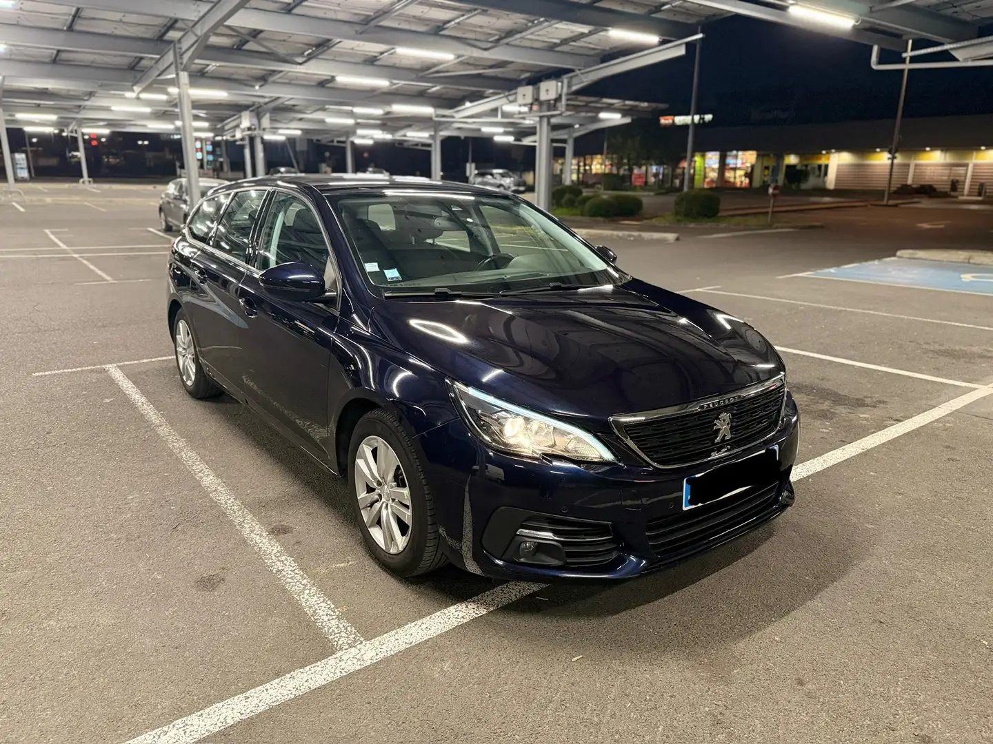 Peugeot 308 - 1