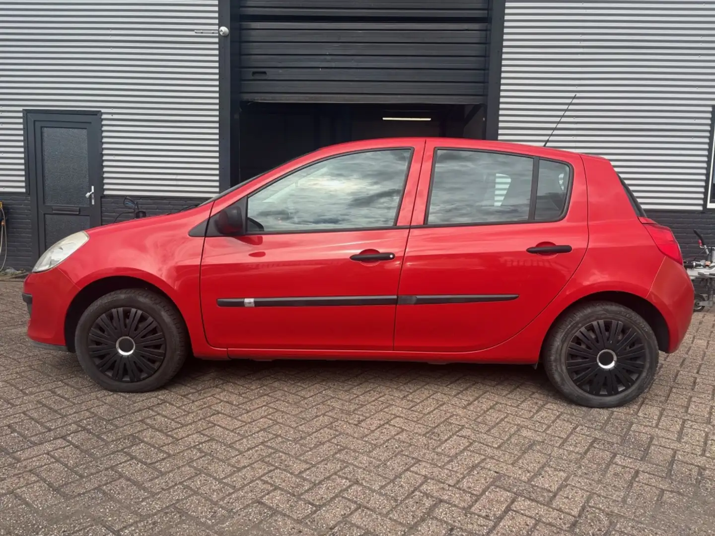 Renault Clio 1.2-16V Special line AIRCO | STUURBERACHTING | ELE Rouge - 2