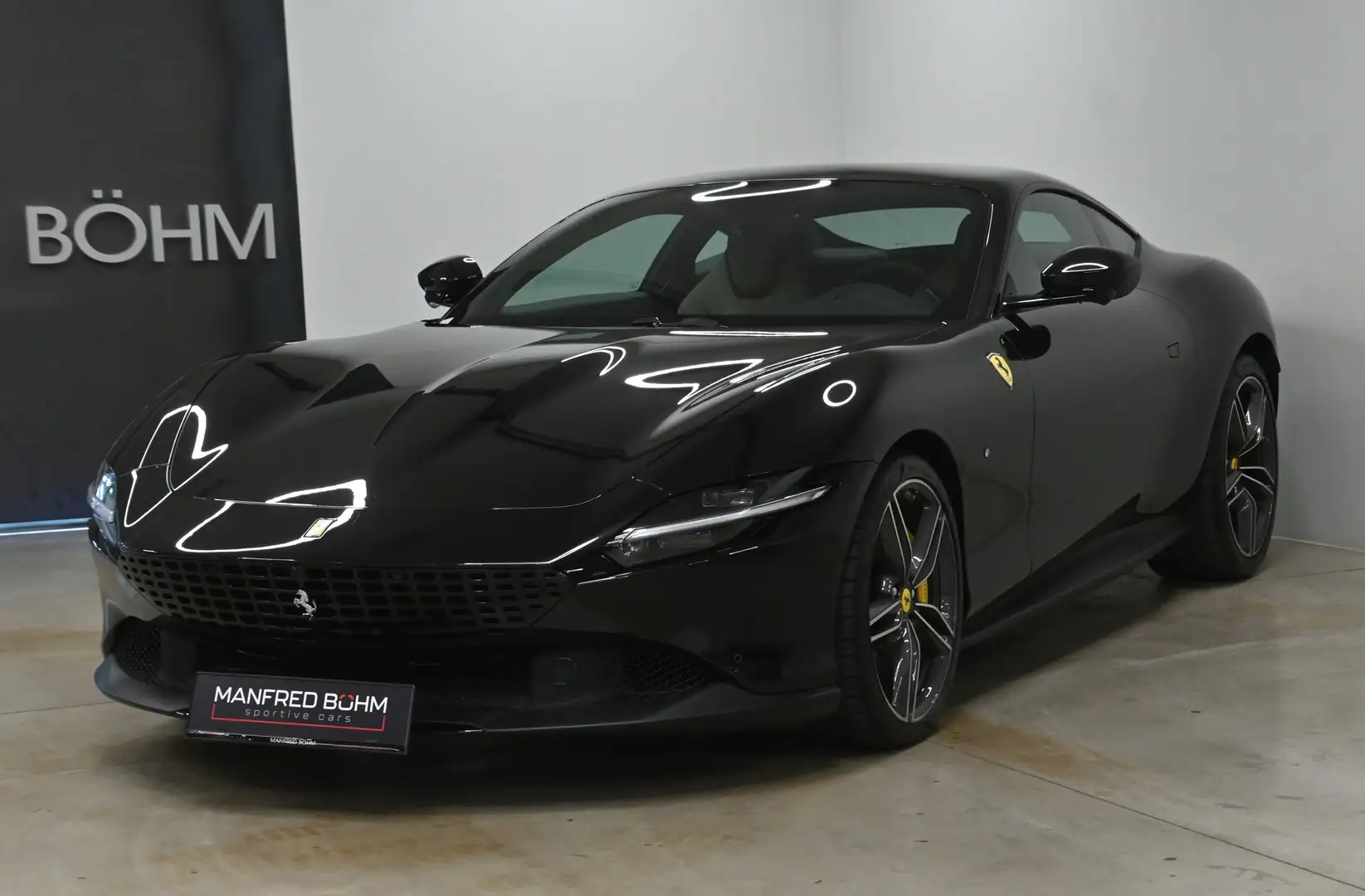 Ferrari Roma Roma Schwarz - 1