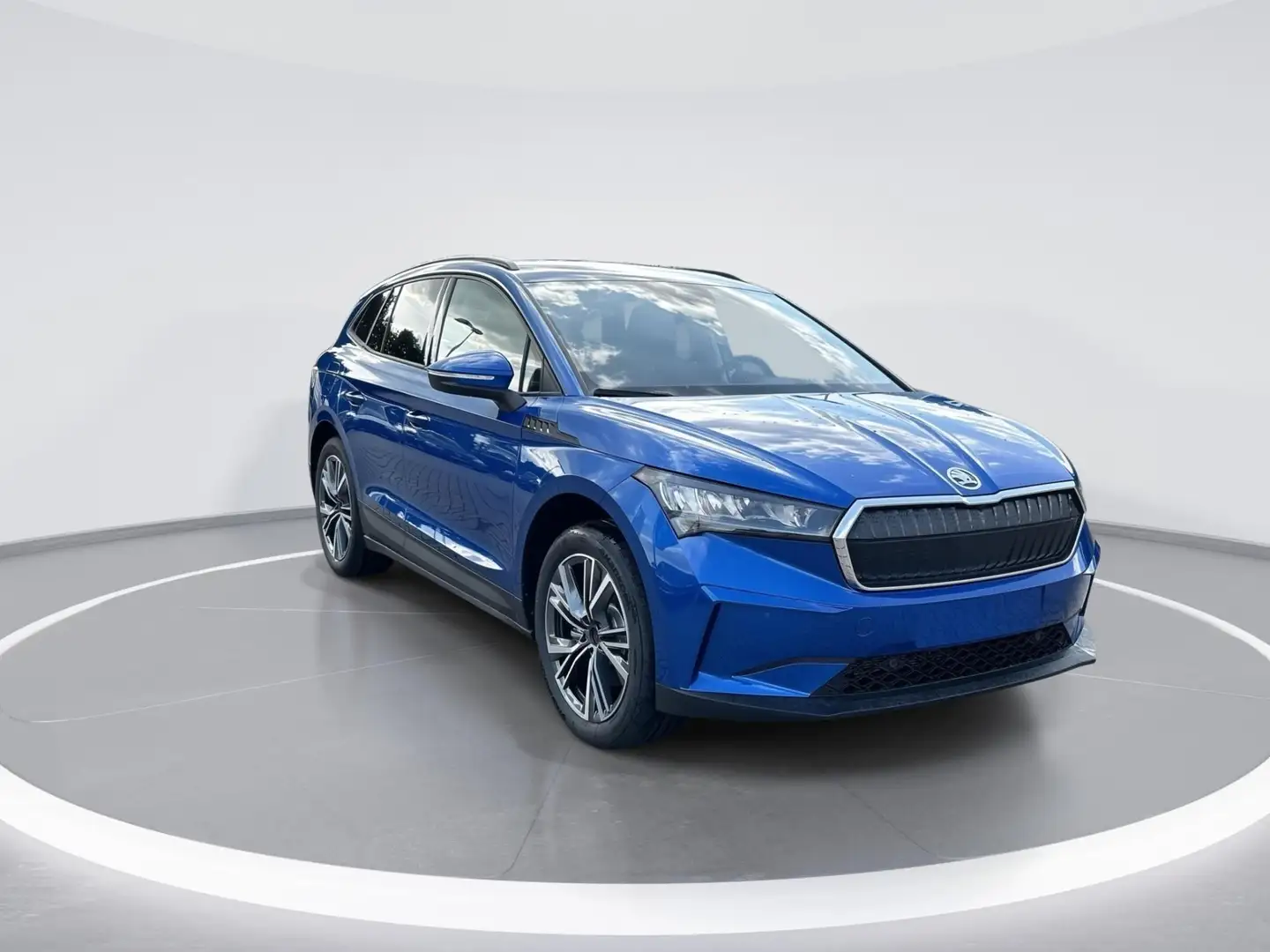Skoda Enyaq iv Selection Elektromotor 132 kW / 179 pk SUV | Bu Blauw - 2