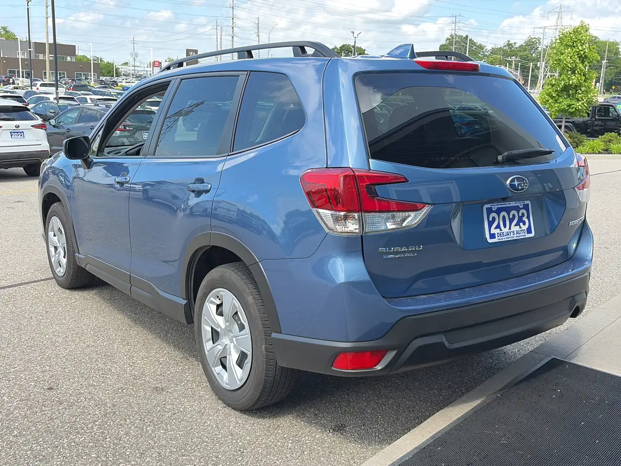 Subaru Forester снимка Subaru Forester