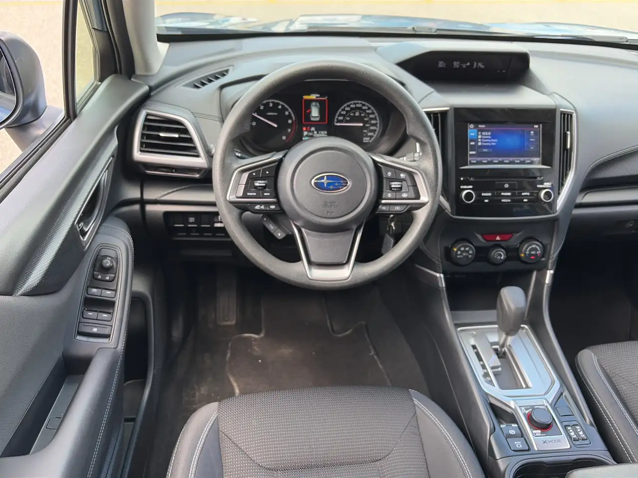 Subaru Forester снимка Subaru Forester