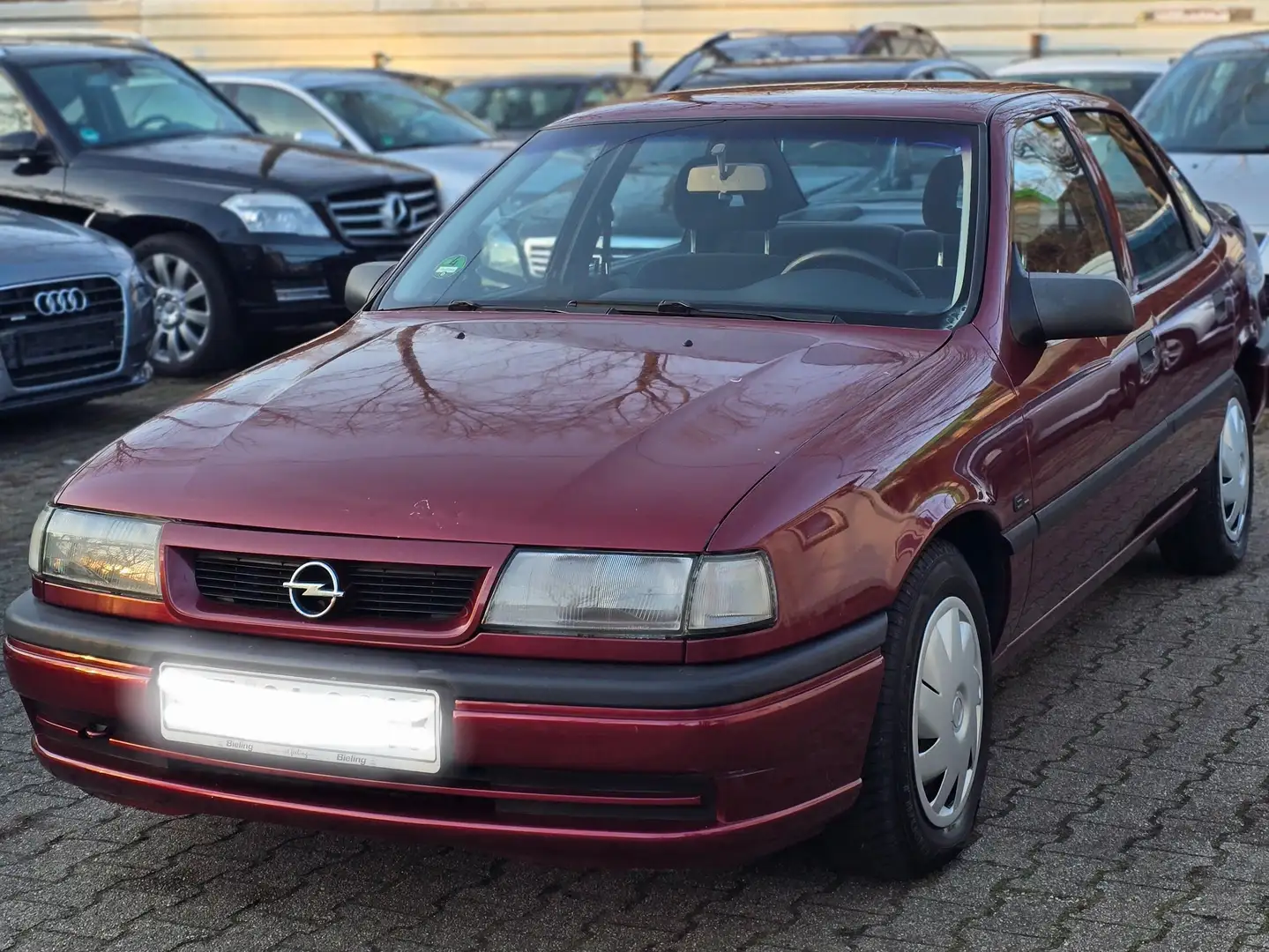 Opel Vectra Vectra GL,Klima,Scheckheft gepflegtes. Rojo - 1