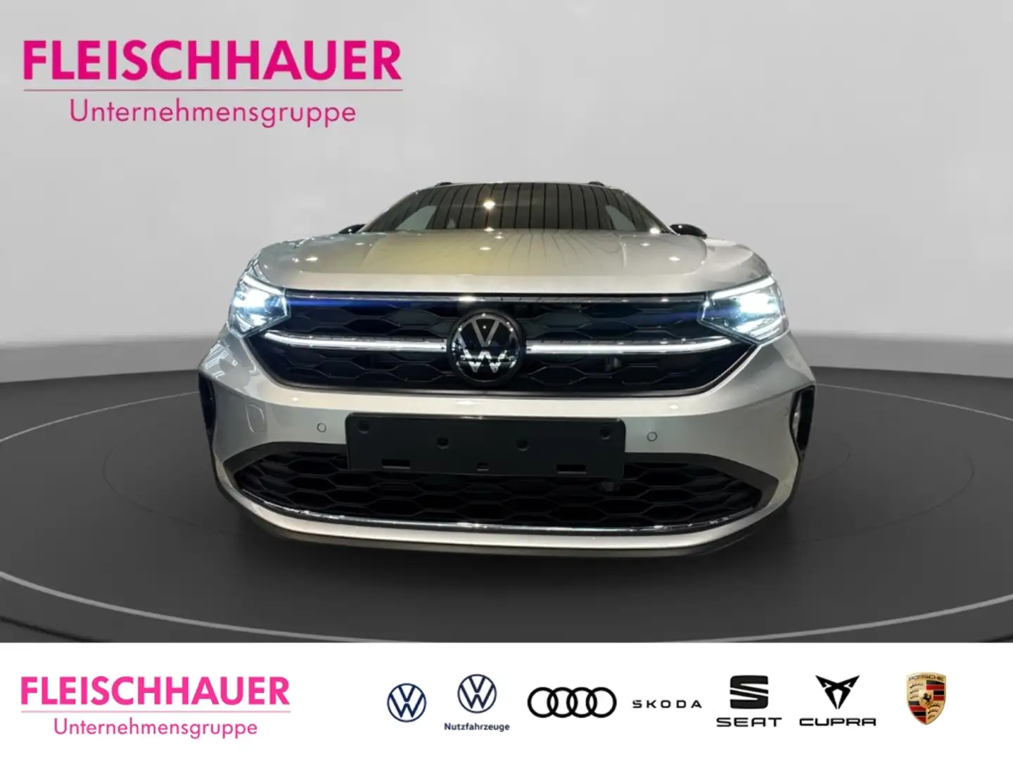 Volkswagen Taigo Move 1.5 TSI Navi Digitales Cockpit LED ACC Apple Silber - 2