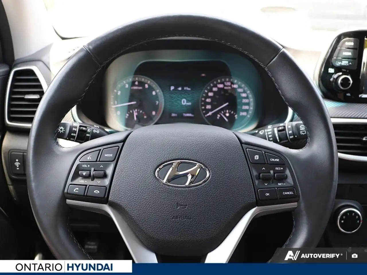 Hyundai TUCSON снимка Hyundai TUCSON