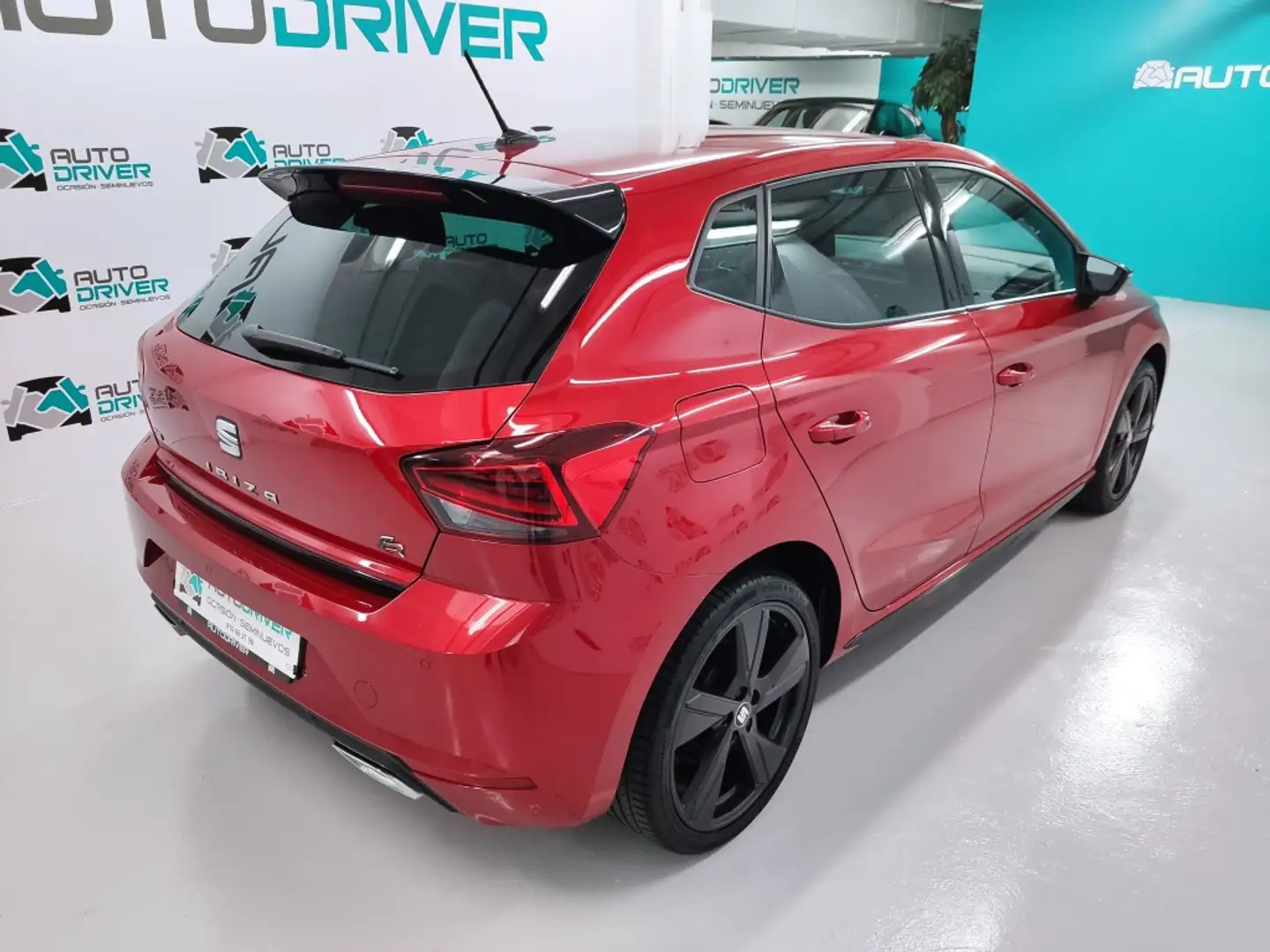 SEAT Ibiza 1.0 TGI S&S FR 90 Lilla - 2