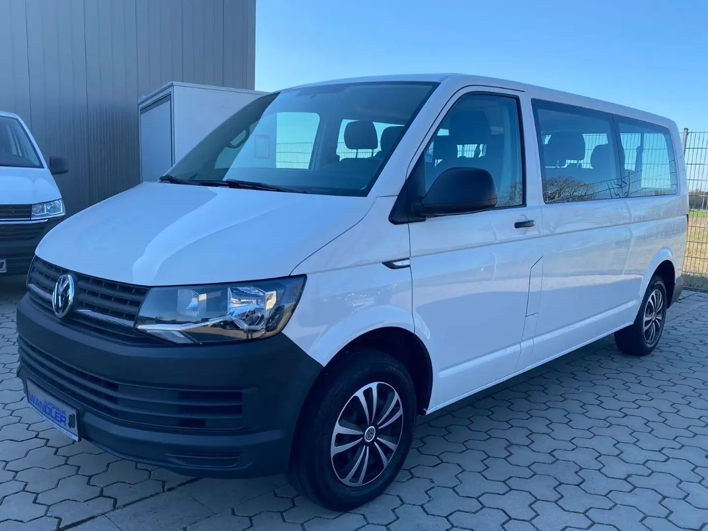 Volkswagen T6 Transporter T6 Kombi lang, Klima, AHK, bijela - 1