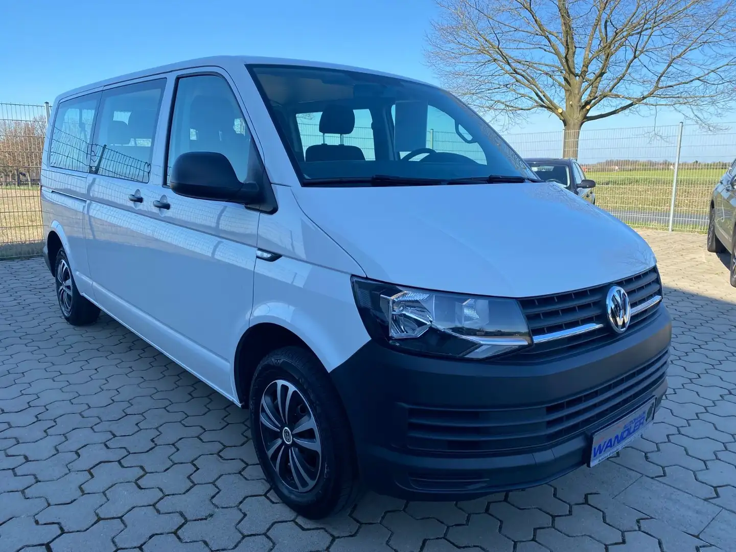 Volkswagen T6 Transporter T6 Kombi lang, Klima, AHK, bijela - 2