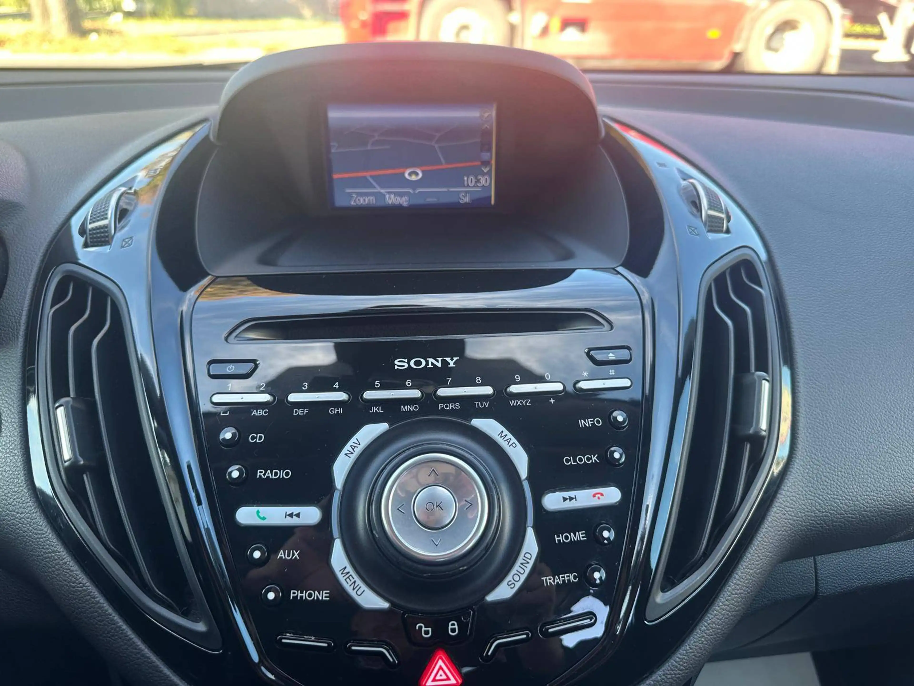 Ford B-Max B-Max 1.0 EcoBoost — photo 12