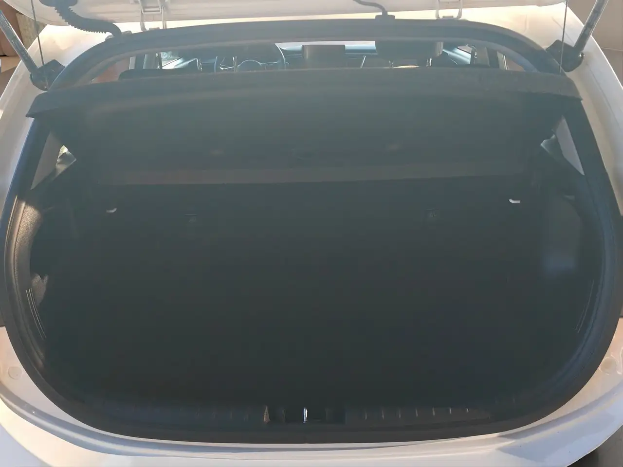 Kia Rio YB 1.2 Vision Drive-Assist-Paket Advanced, миниатюра 11