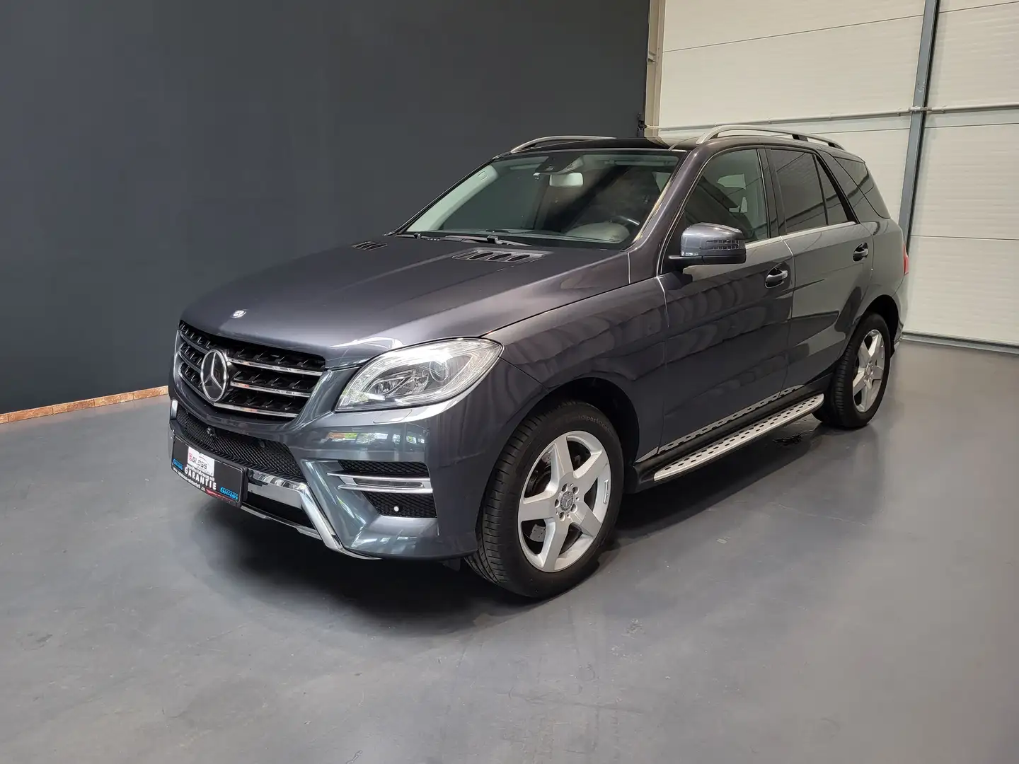 Mercedes-Benz ML 350 CDI BlueTec AMG *TOP Ausstattung* Серый - 1