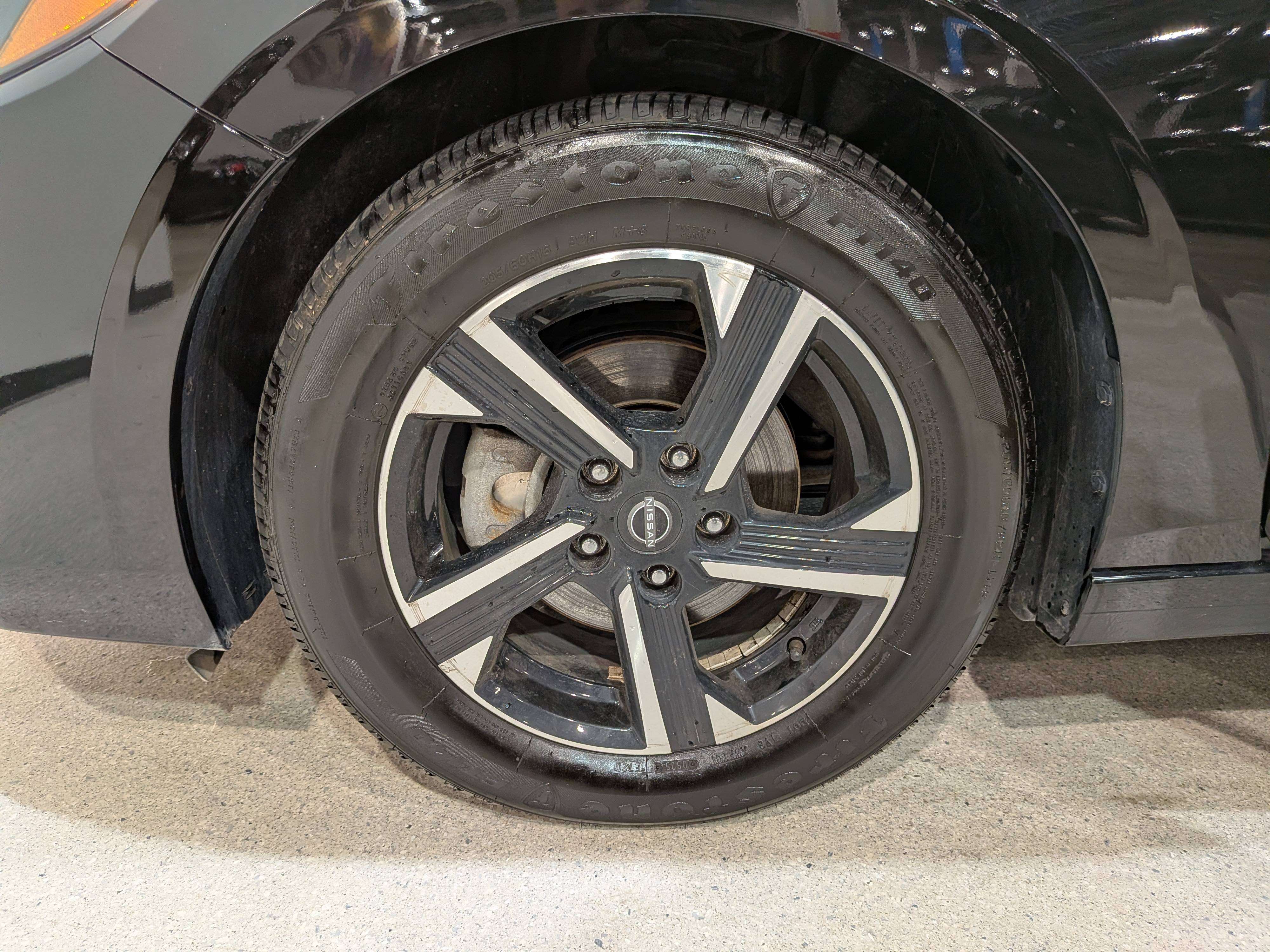 Nissan Sentra 2024