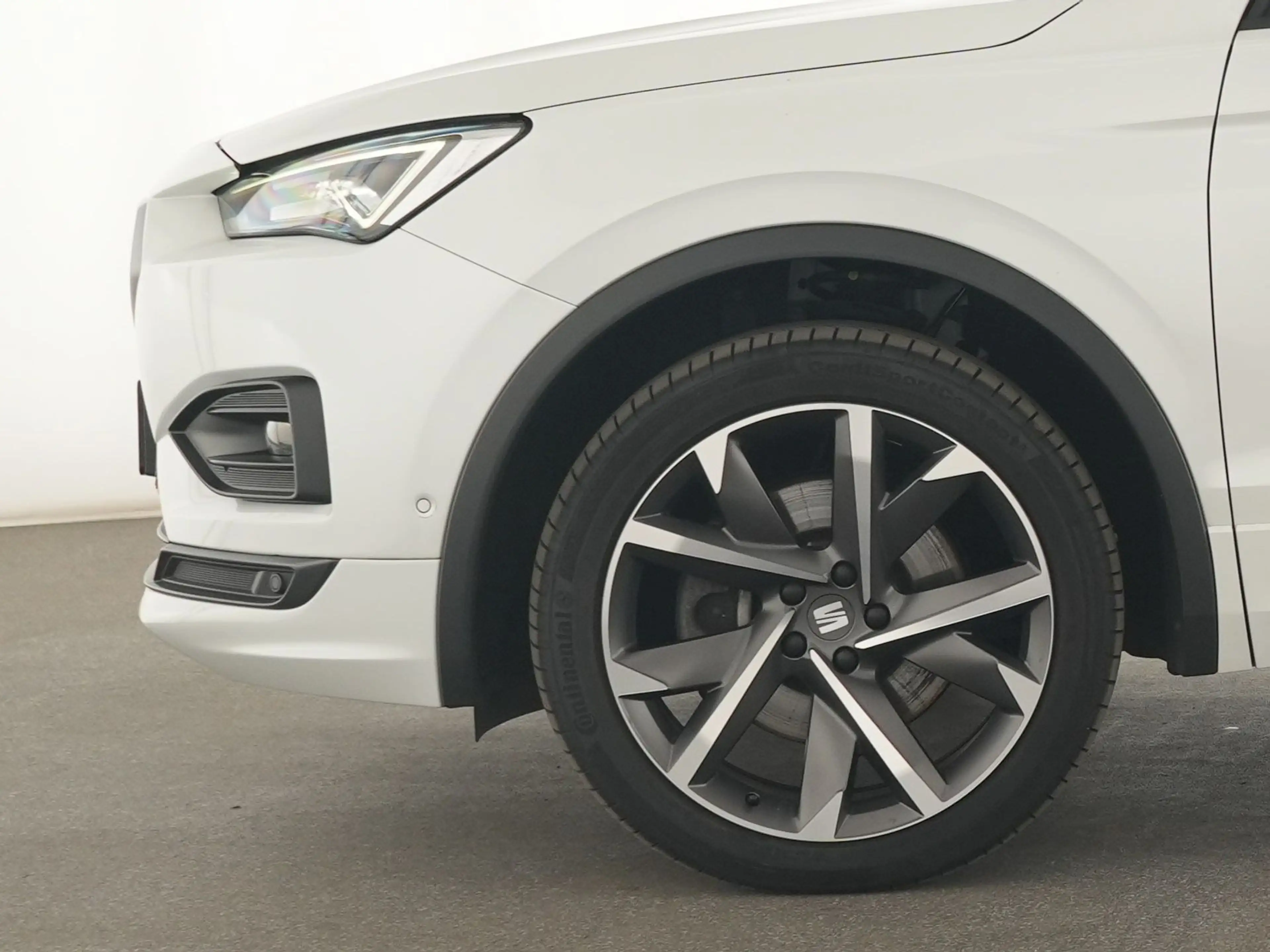 SEAT Tarraco 4Drive FR LED|Kamera|ACC|Panorama|AHK|NAV — photo 13