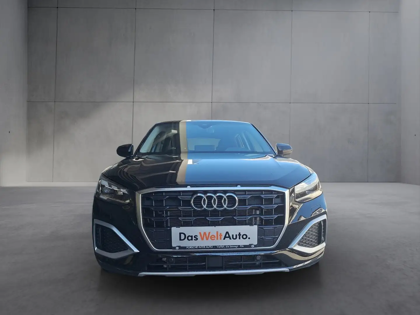 Audi Q2 35 TFSI admired Schwarz - 2