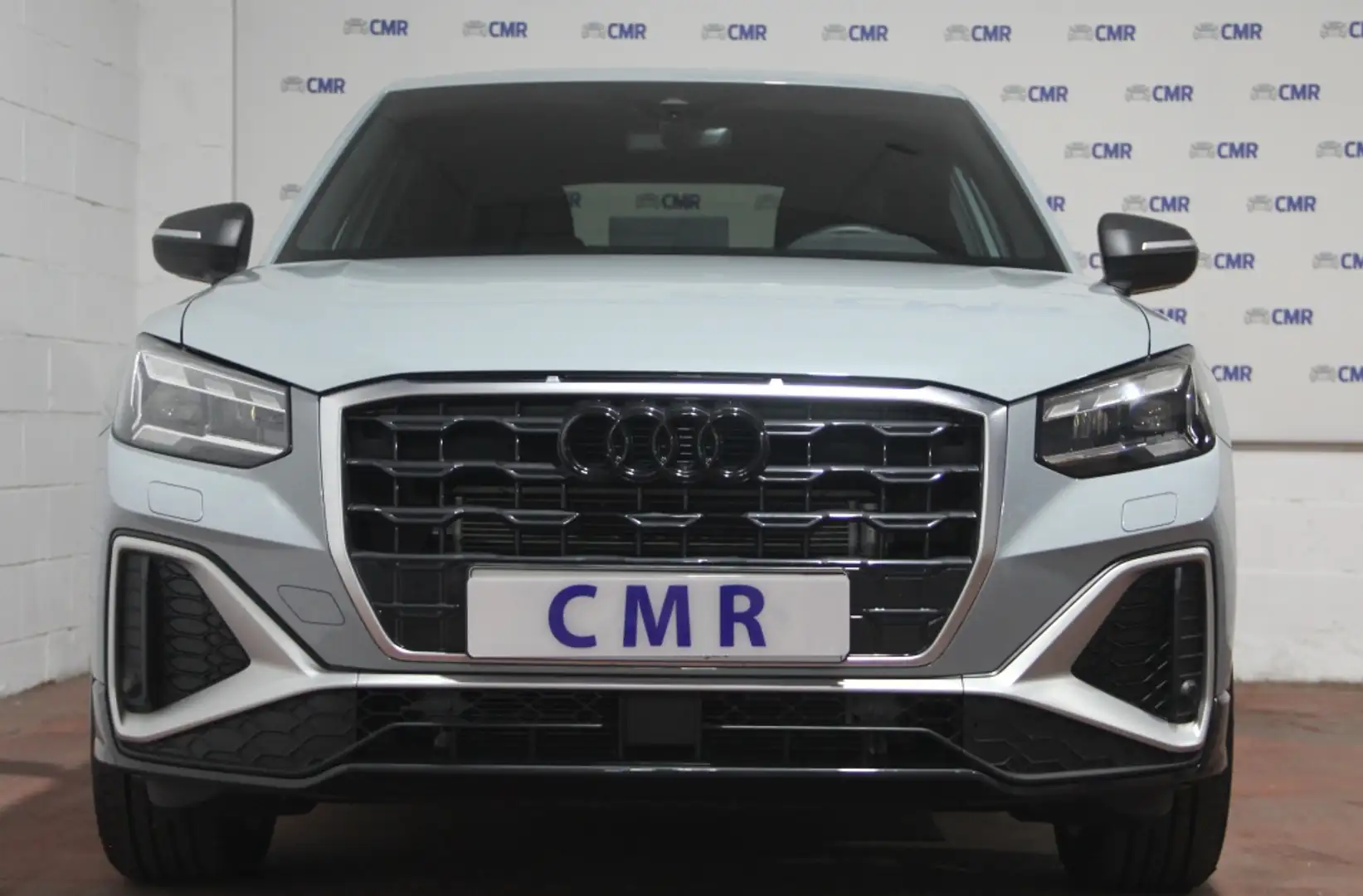 Audi Q2 35 TFSI Adrenalin Black edition S tronic 110kW Gris - 2
