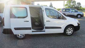 E- 70cv Automatique, 3 Places ,long Vitrés L2H1,rep possible