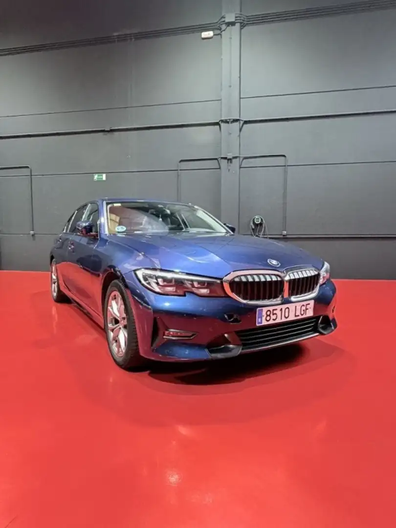 BMW 318 318d Azul - 1