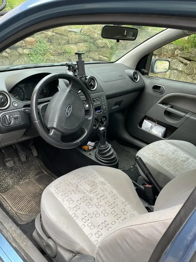 Ford Fiesta 3p 1.4i Ghia c/clima cat. - 1