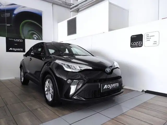 Toyota C-HR (2016-2023) - C-HR 1.8 Hybrid E-CVT Business