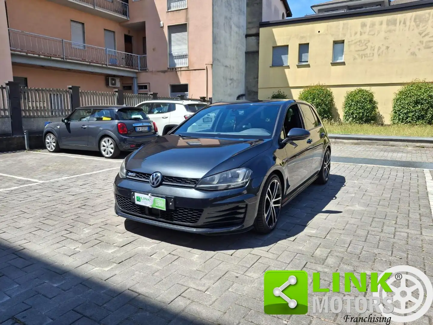 Volkswagen Golf GTD 2.0 TDI DSG 5p. BlueMotion GARANZIA INCLUSA Nero - 1