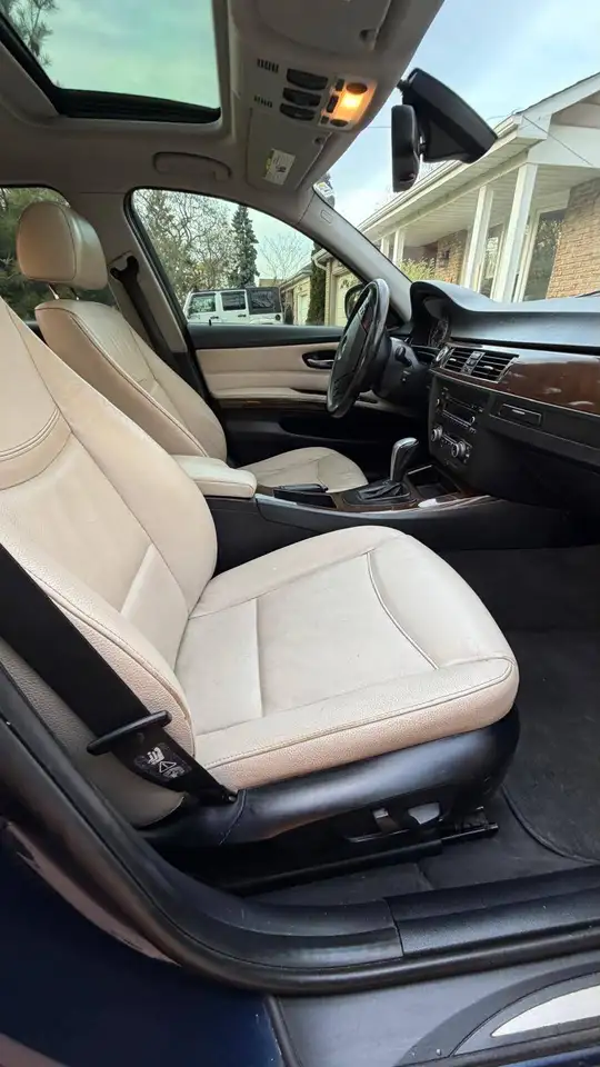 2011 BMW 3 Series