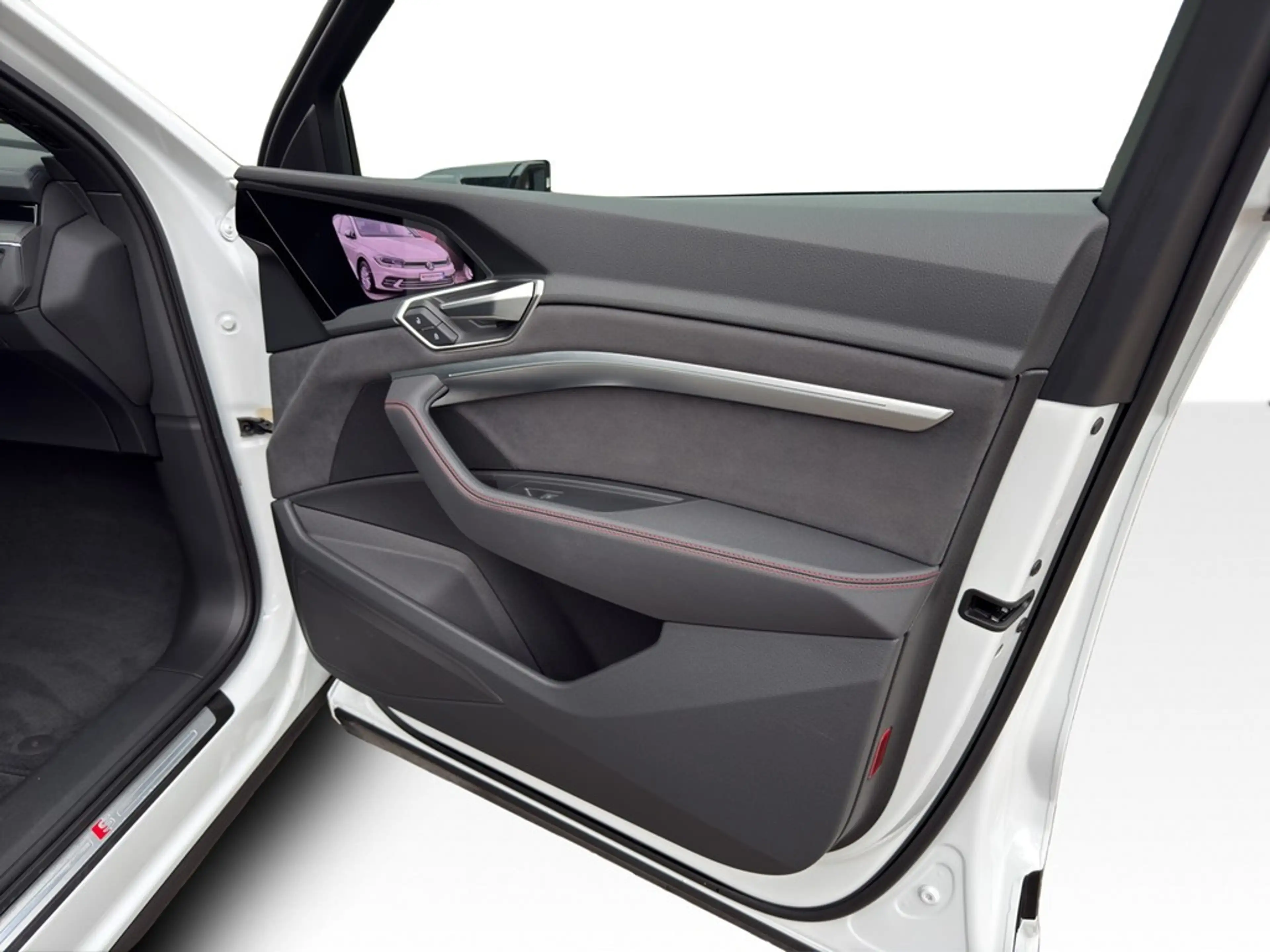 Audi Q8 e-tron 55 quattro S line MATRIX*PANO*HUD*NAV*SHZ*ACC*P... — photo 13