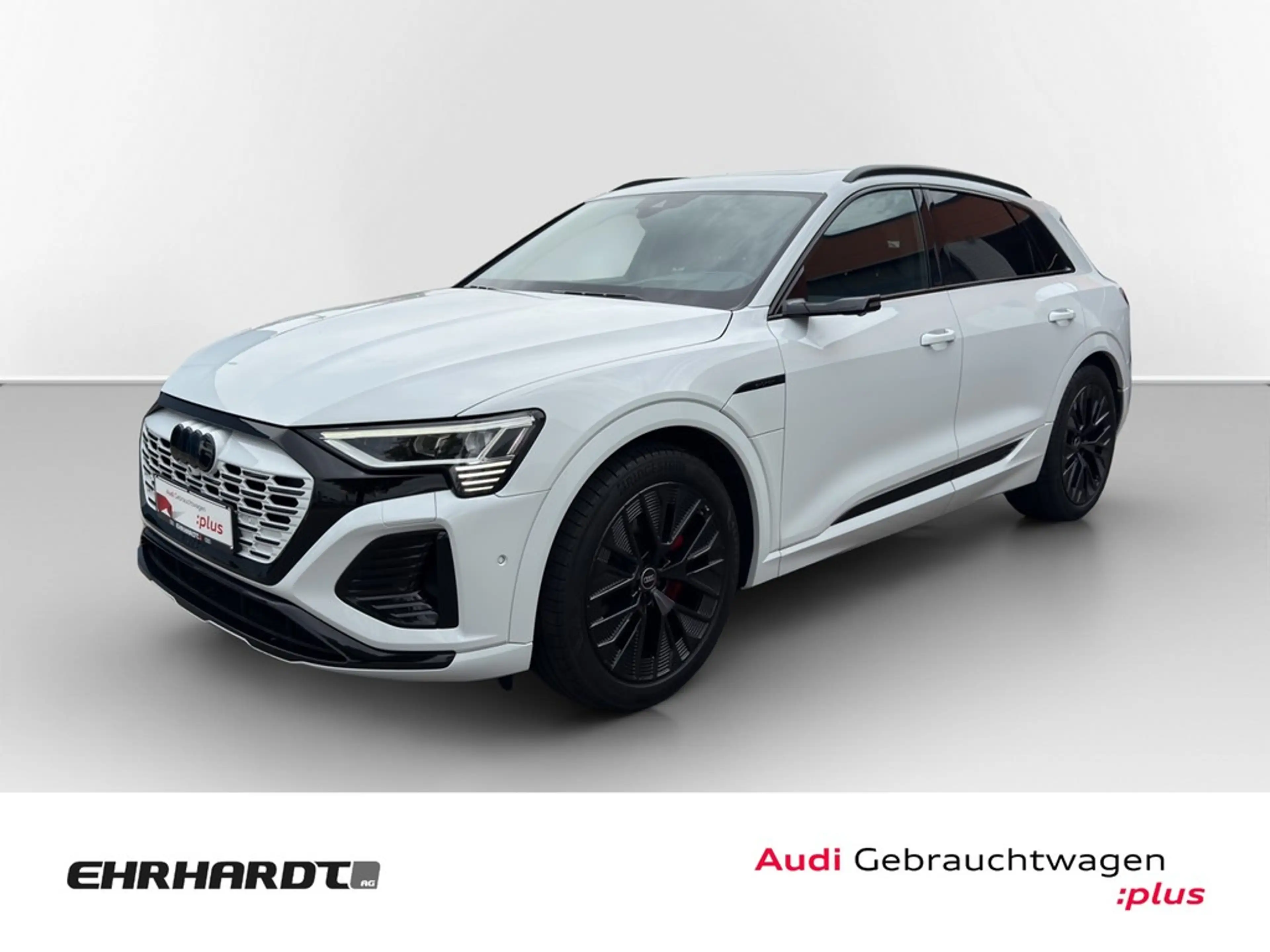 Audi Q8 e-tron 55 quattro S line MATRIX*PANO*HUD*NAV*SHZ*ACC*P...