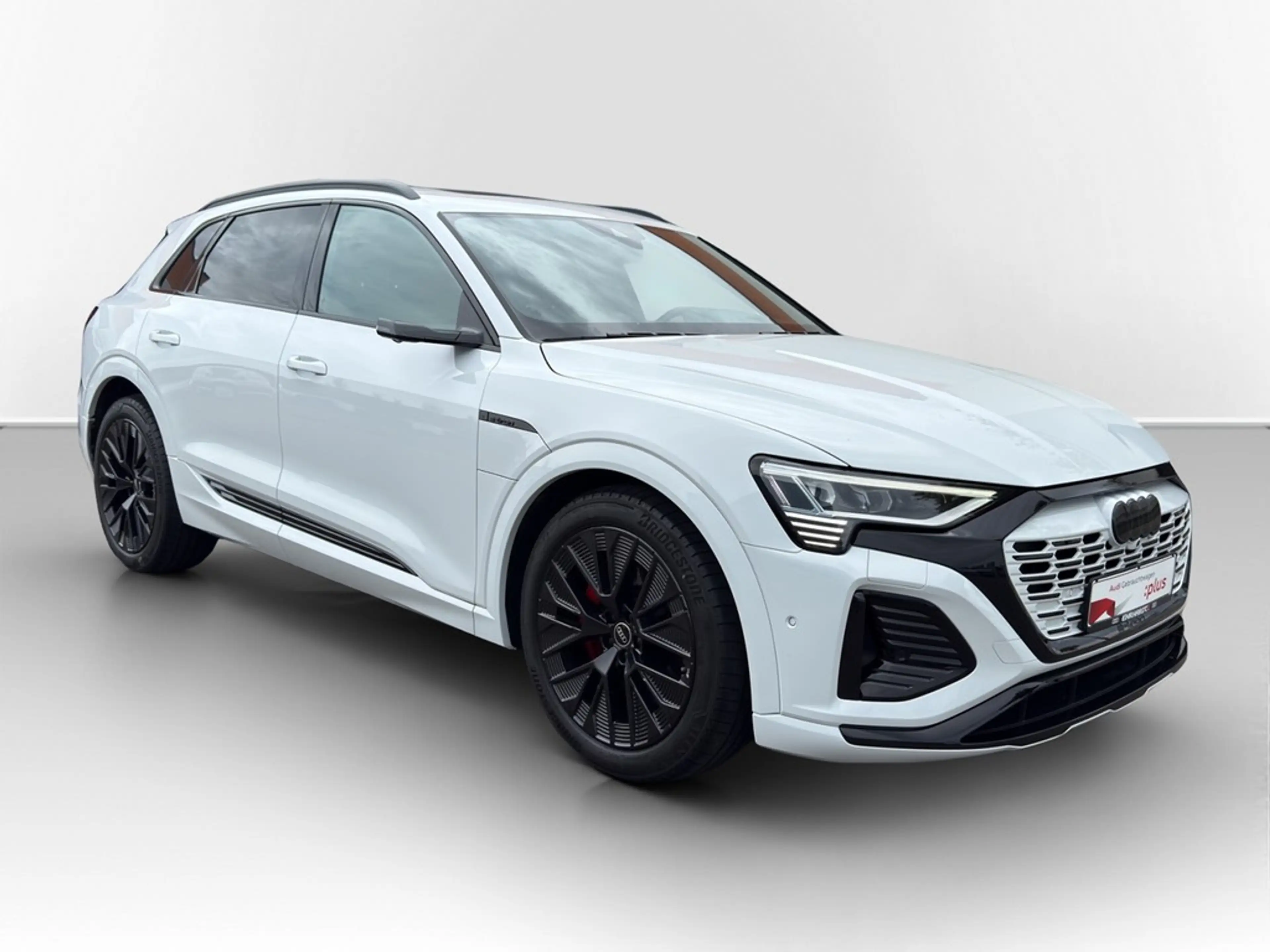 Audi Q8 e-tron 55 quattro S line MATRIX*PANO*HUD*NAV*SHZ*ACC*P... — photo 3