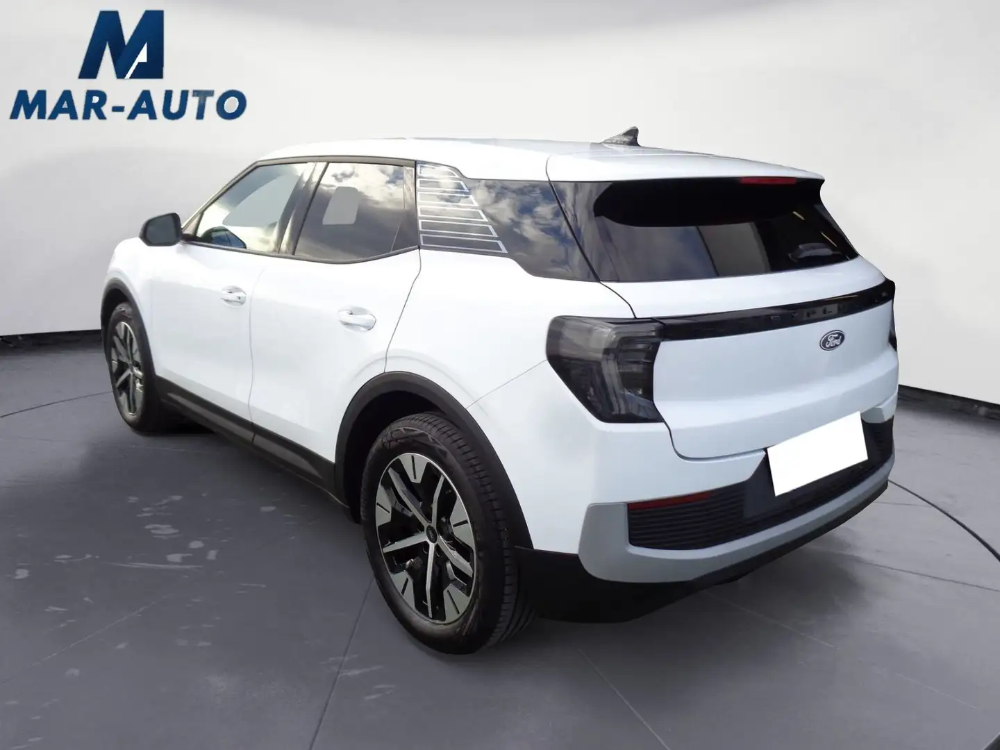 Ford Explorer Explorer-E Standard Range Style 170 CV Weiß - 2