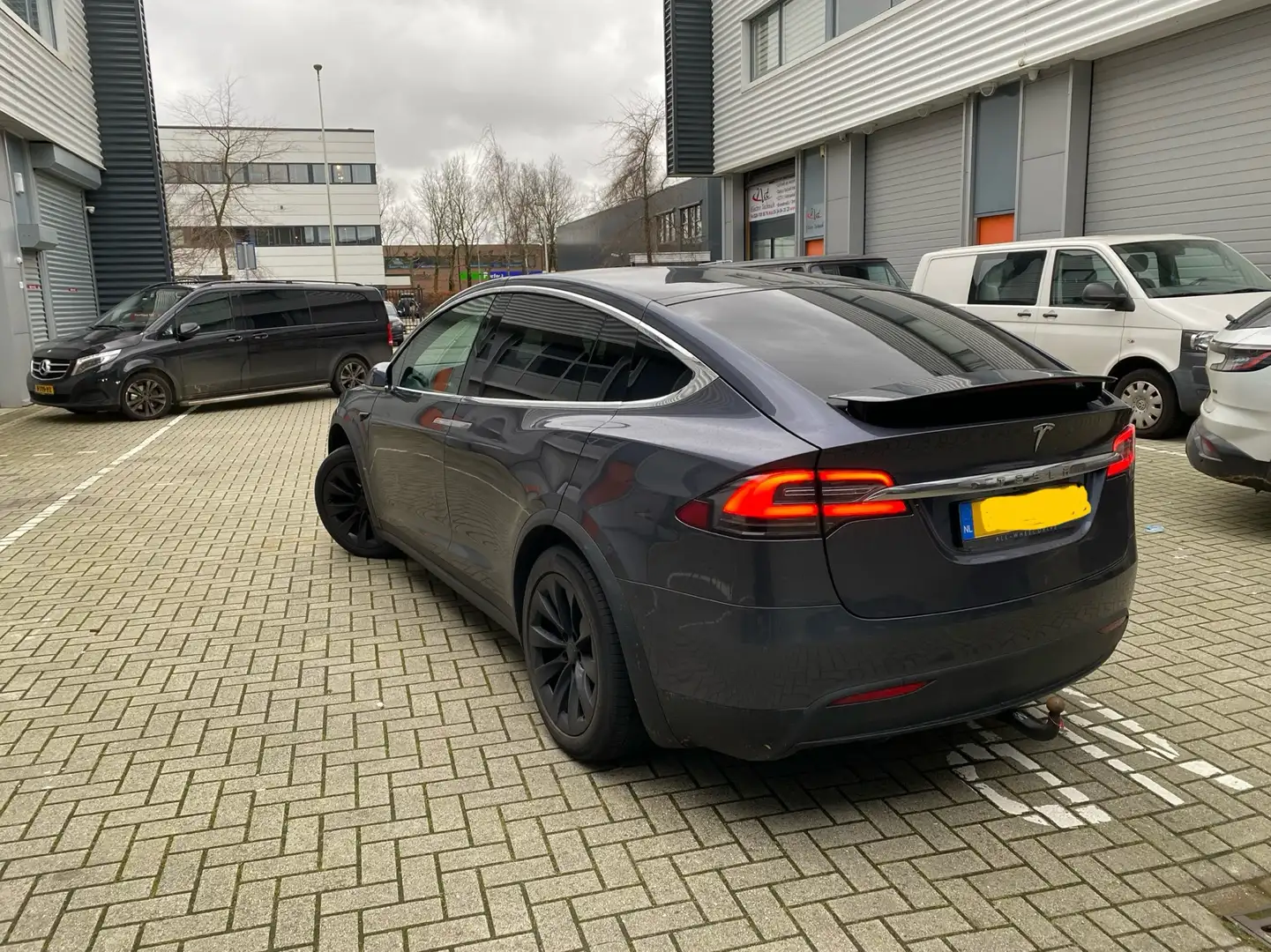 Tesla Model X Performance Ludicr. 12/2019 Grey - 2