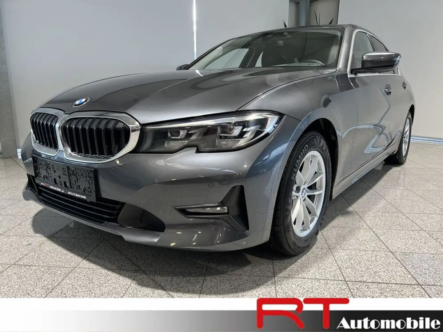 BMW 318 d Advantage ''LED, AHK'' Šedá - 1
