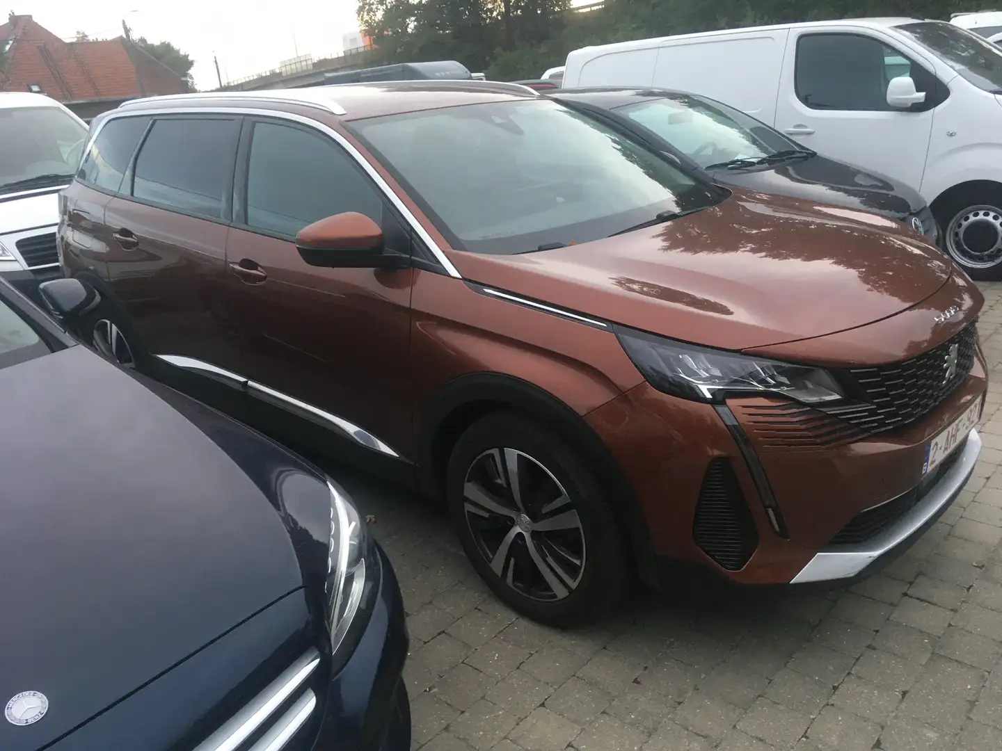 Peugeot 5008 5008 PureTech 130 EAT8 Stop Marrone - 1